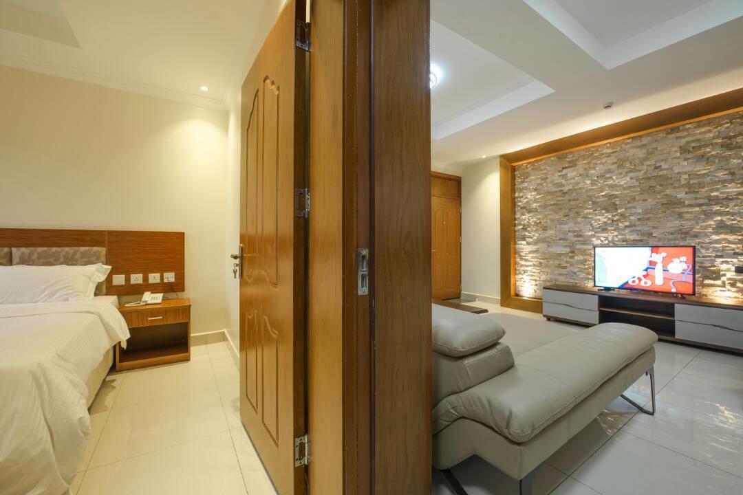 Lexor Apartments Кигали Экстерьер фото